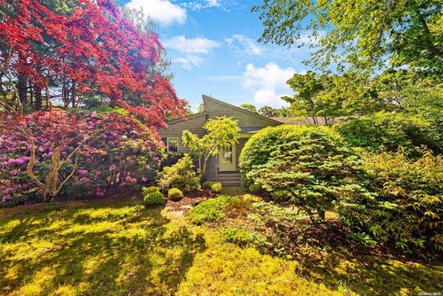 12 Rivers Rd, East Hampton, NY, 11937-2128 | Card Image