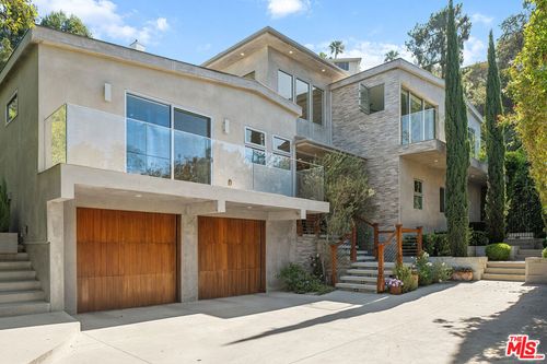 13611 Bayliss Road, Los Angeles, CA, 90049 | Card Image