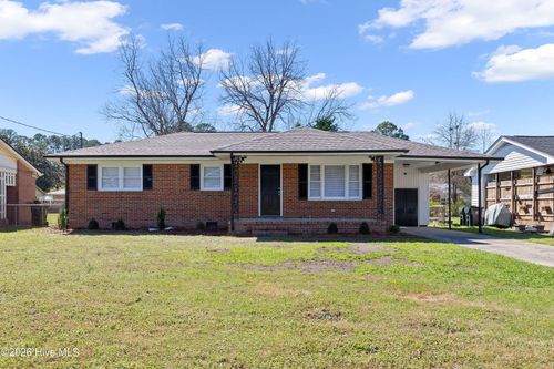 212 Bunche Dr, Goldsboro, NC, 27530-6442 | Card Image