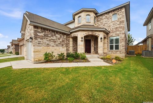 2560 Windle Ln, Seguin, TX, 78155-2992 | Card Image
