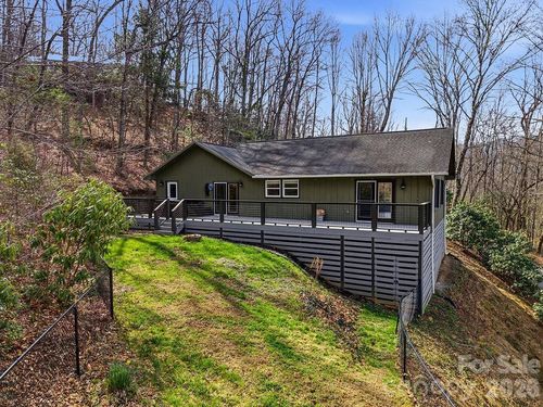 373 Fox Trace Dr, Sylva, NC, 28779-4639 | Card Image
