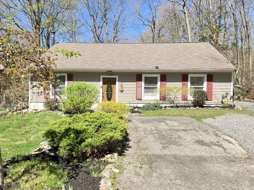 53 Paddock Ave, HIGHLAND LAKES, NJ, 07422-1331 | Card Image