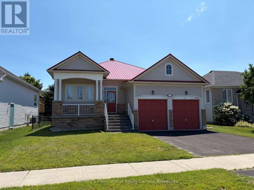 71 Meadowlark Blvd, Wasaga Beach, ON, L9Z3B3 | Card Image