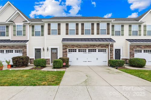 7433 White Elm Ln, Charlotte, NC, 28273-0070 | Card Image