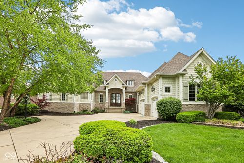 6942 Bladstone Rd, Noblesville, IN, 46062-4195 | Card Image