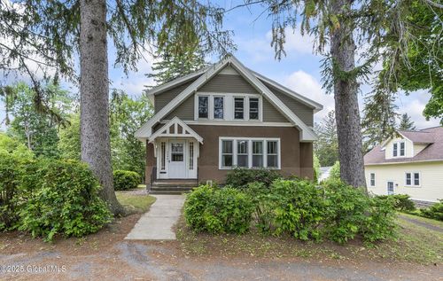 2248 Story Ave, Niskayuna, NY, 12309-5316 | Card Image