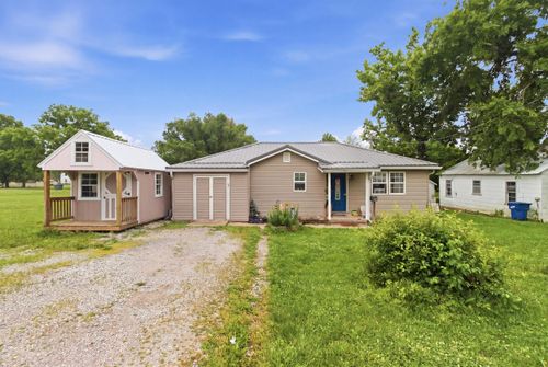 738 Dooley St, Houston, MO, 65483-1917 | Card Image
