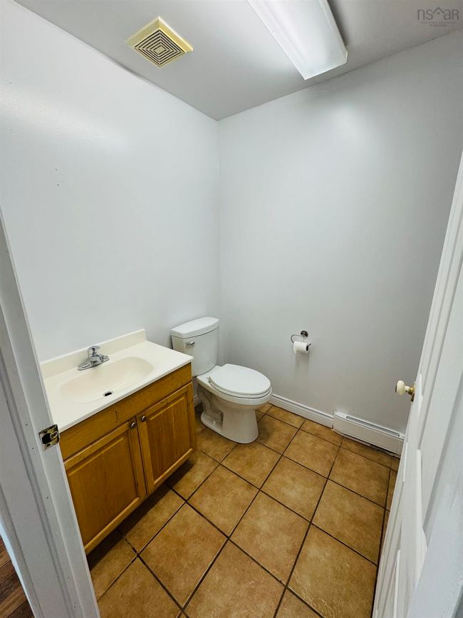 16 - 39/41 Anita Cres, Home with 6 bedrooms, 0 bathrooms and 1 parking in Truro Heights NS | Image 4