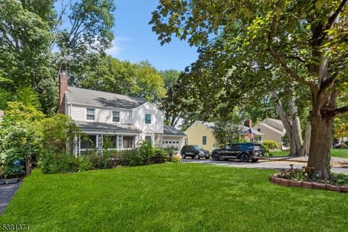 386 Malcolm Ave, North Plainfield, NJ, 07063-1730 | Card Image
