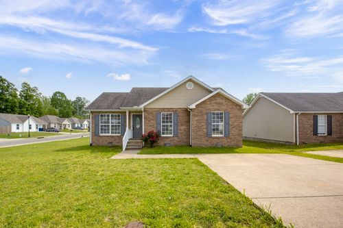772 Shelby Lynn Dr, Springfield, TN, 37172-4573 | Card Image