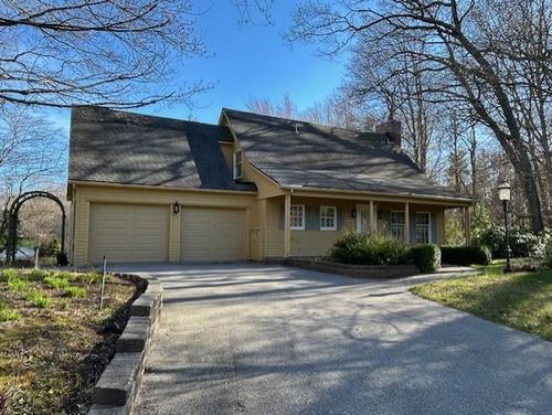4722 Kingswood Ln, Oscoda, MI, 48750-9757 | Card Image
