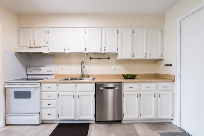 2503 Meade Ct, Condo with 2 bedrooms, 3 bathrooms and null parking in Ann Arbor MI | Image 5