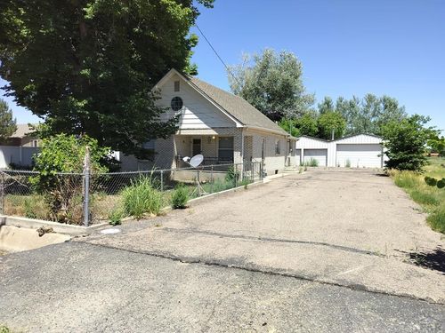 2203 County Farm Rd, Pueblo, CO, 81006 | Card Image