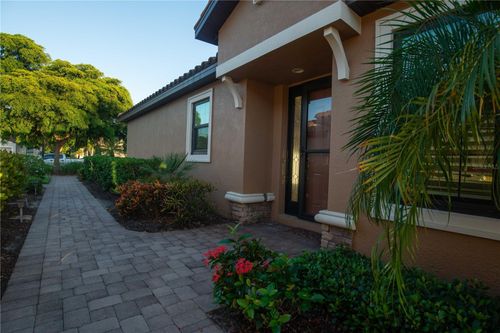 5819 Cavano Dr, SARASOTA, FL, 34231-6021 | Card Image