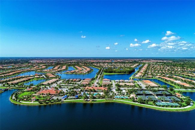 Aerial view of the community | Image 71