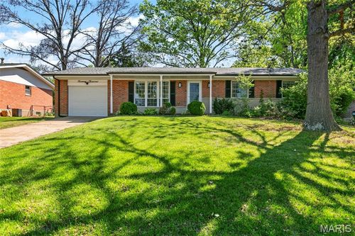 14000 Davey Dr, Florissant, MO, 63034-2516 | Card Image