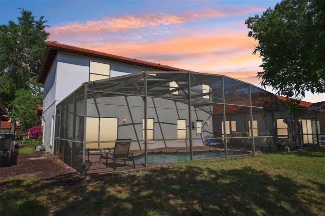 Pool Enclosure at Dusk | Image 40