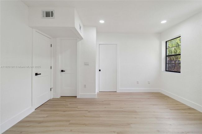 4730 Ne 15 Th Ave, House other with 2 bedrooms, 2 bathrooms and null parking in Pompano Beach FL | Image 14