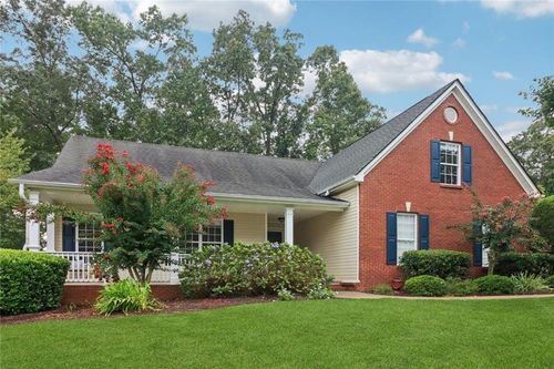 340 Thornhill Cir, Jefferson, GA, 30549-6739 | Card Image
