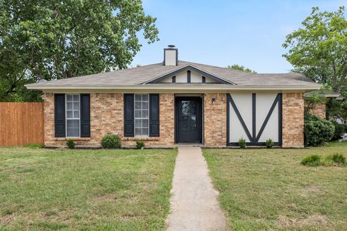2526 Lido Ln, Arlington, TX, 76015-1047 | Card Image