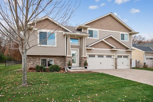 19124 Johnson St Nw, Elk River, MN, 55330-7088 | Card Image