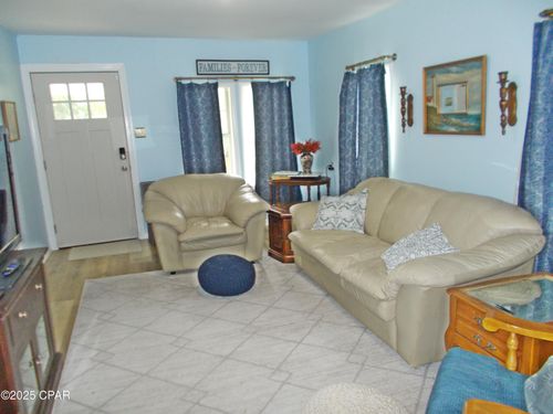 3263 Magnolia St, Cottondale, FL, 32431-3130 | Card Image