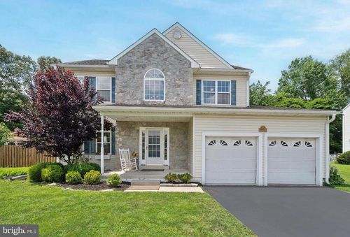 691 Willow Bend Dr, Swarthmore, PA, 19081-2500 | Card Image