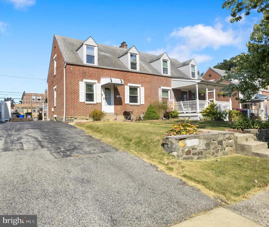 Parklane Rd, Swarthmore, PA 19081
