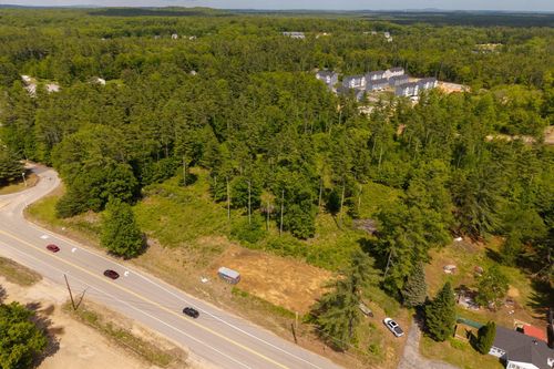 555 Calef Hwy, Barrington, NH, 03825-7236 | Card Image