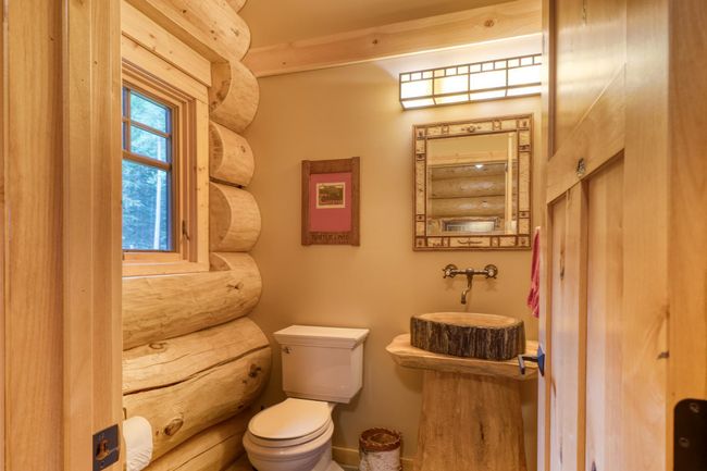 Main Level Half Bath | Image 24