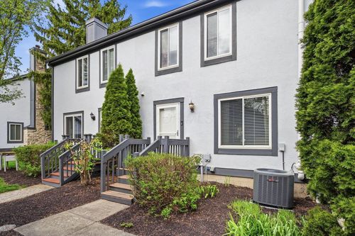 6271 Hyland Dr, Dublin, OH, 43017-2817 | Card Image