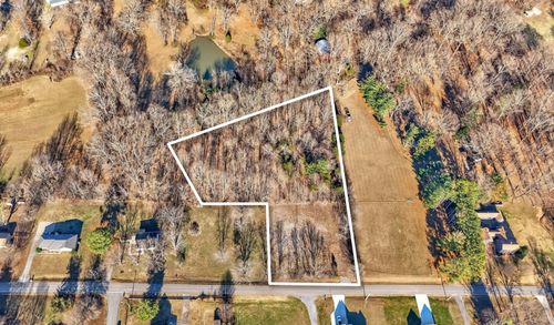 1991 Raymond Hodges Rd, Cottontown, TN, 37048 | Card Image