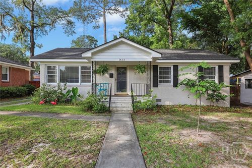 1423 E 40th St, savannah, GA, 31404-3523 | Card Image