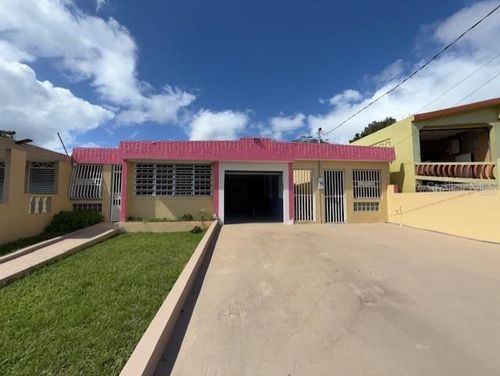 Treasure Valley Treasure Valley, CIDRA, PR, 00739 | Card Image