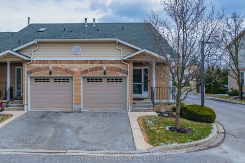 3-53 Bunting Rd, St. Catharines, ON, L2P3Y6 | Card Image