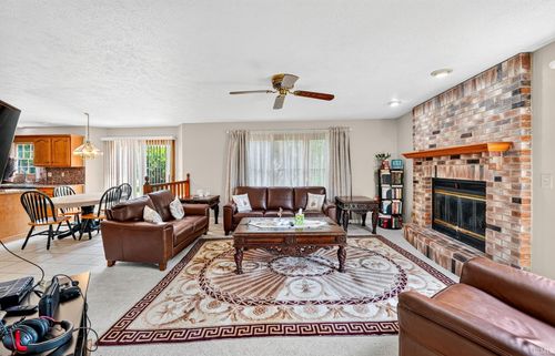 52103 Brendon Hills Dr, Granger, IN, 46530-7811 | Card Image