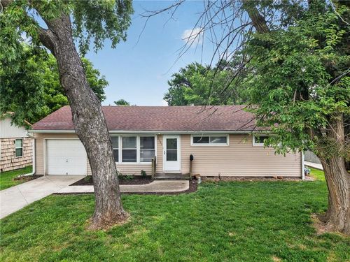 3131 S 46th Ter, Kansas City, KS, 66106-3737 | Card Image