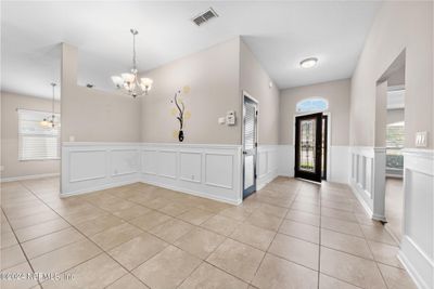 8814 Weston Living Way, House other with 3 bedrooms, 2 bathrooms and null parking in Jacksonville FL | Image 3