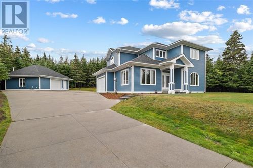 8 Cayman Dr, Portugal Cove - St. Philips, NL, A1M3E4 | Card Image