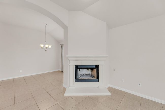 22008 Abigail Way, House other with 3 bedrooms, 2 bathrooms and 4 parking in Pflugerville TX | Image 9