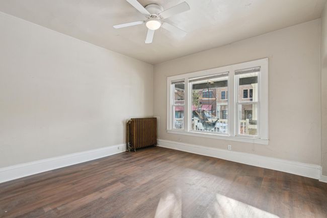 Grand - Great Location | Image 35