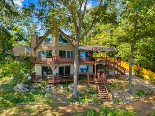 833 Plainview Dr, Dandridge, TN, 37725-4940 | Card Image