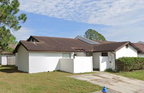 5215 Bellefield Dr, TAMPA, FL, 33624-4842 | Card Image