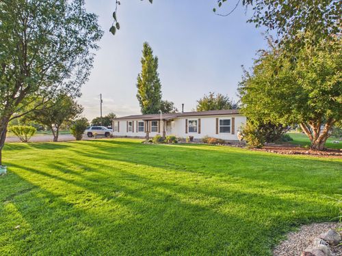 7246 Murphy Rd, Melba, ID, 83641-5140 | Card Image