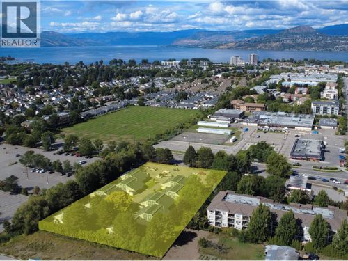 304-3155 Gordon Dr, Kelowna, BC, V1W3N5 | Card Image