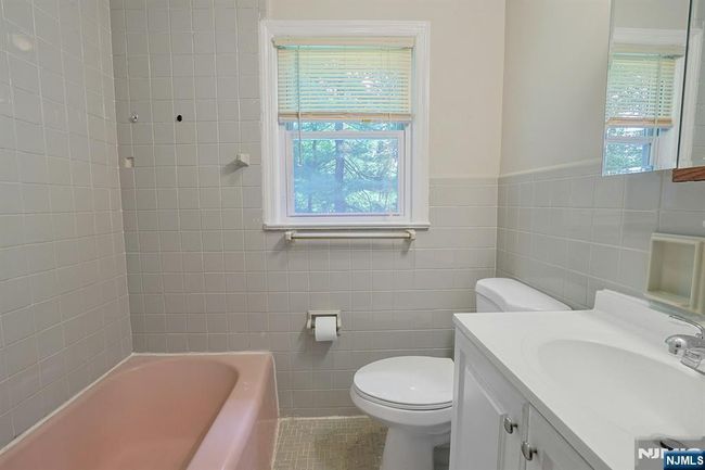 8 Autumn Ln, House other with 3 bedrooms, 1 bathrooms and null parking in Old Tappan NJ | Image 28