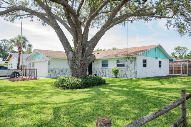 1004 65 Th Ave W, House other with 3 bedrooms, 2 bathrooms and null parking in BRADENTON FL | Image 5