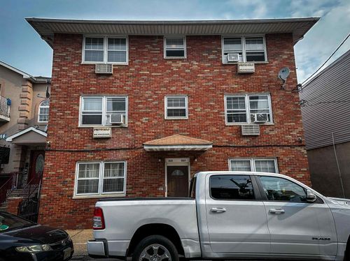 apt-4-327-325-327 John St, Elizabeth, NJ, 07202-3957 | Card Image
