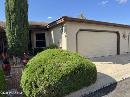 11516 E Wingfoot Ct, Dewey-Humboldt, AZ, 86327-5832 | Card Image