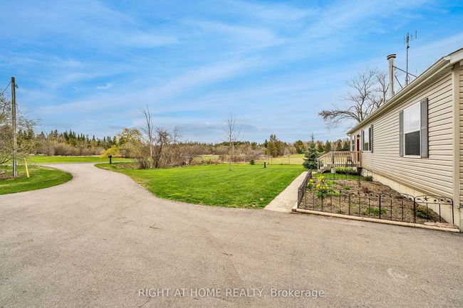S2320 Brock Concession Rd 2, House other with 3 bedrooms, 2 bathrooms and 5 parking in Brock ON | Image 6